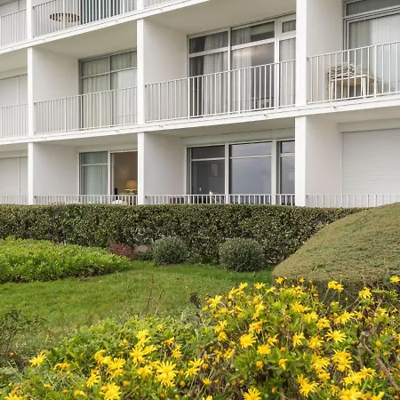 Les Trois Iles-8 By Interhome Apartmán